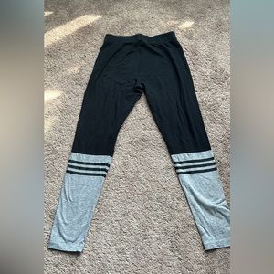 Adidas leggings